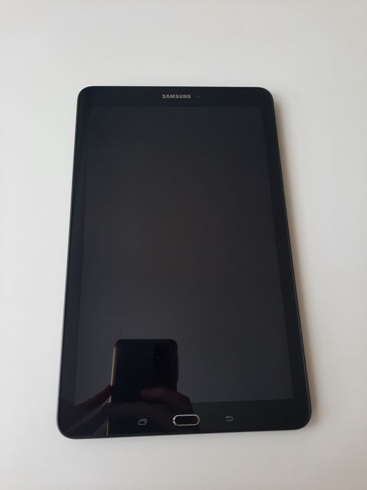 Tablet Samsung Galaxy Tab E 9.6 Wi-Fi SM-T560 czarny