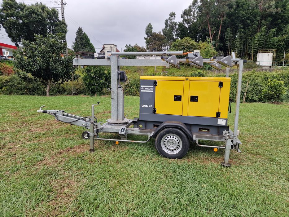 Gerador torre de iluminação