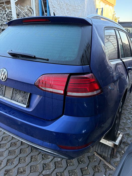VW Golf 7 kombi klapa tył LD5F