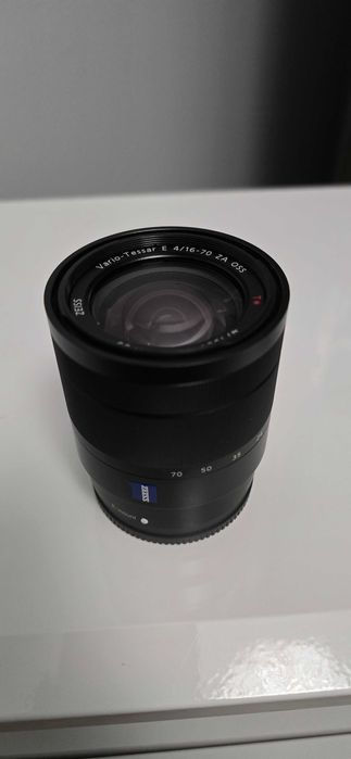 Obiektyw Sony E 16-70mm f/4 ZA OSS