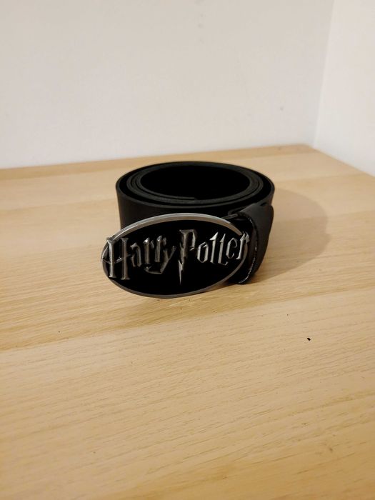 Czarny skórzany pasek ręcznie robiony z klamrą Harry Potter