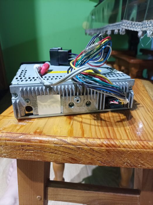 Продам автомагнітолу