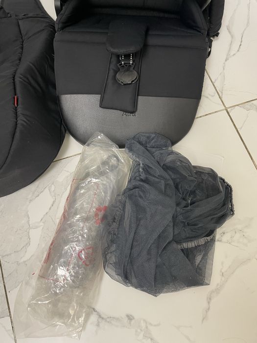 Продам коляску 2 в 1