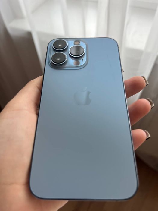 Продам айфон 13Pro