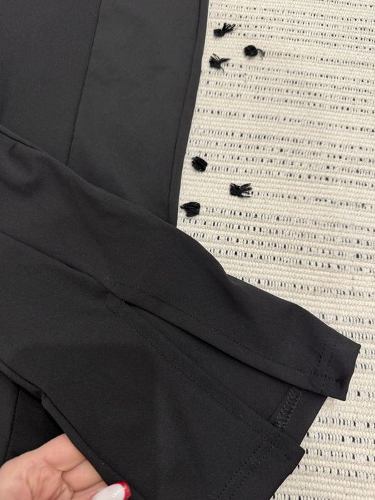 Spodnie legginsy z rozcięciem xs