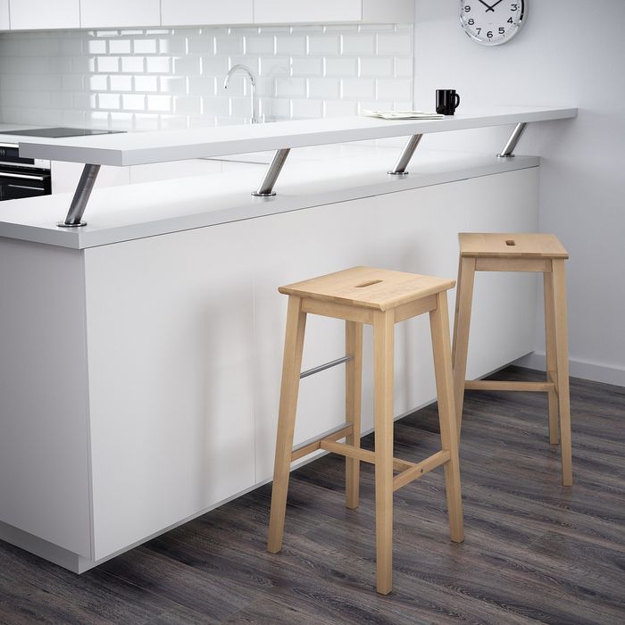 Барний стілець NILSOLLE  IKEA 104.621.23