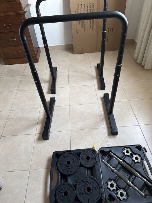 Conjunto Barras paralelas + halteres ajustaveis 20kg