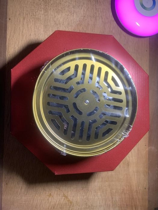 Queimador de incenso/ervas em alumínio.