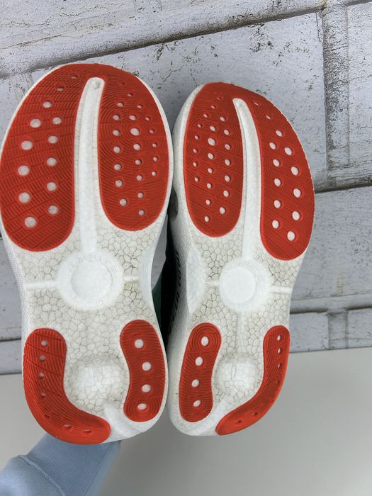 Buty do biegania Under Armour Infinite Mega x Speedland