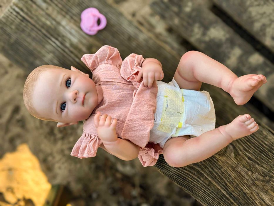 Lalka Reborn Niemowlę Realistyczna Dziewczynk z Magnetycznym Smoczkiem