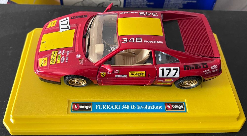 Ferrari 348 TB Evoluzione (1971) BBURAGO, escala 1:24