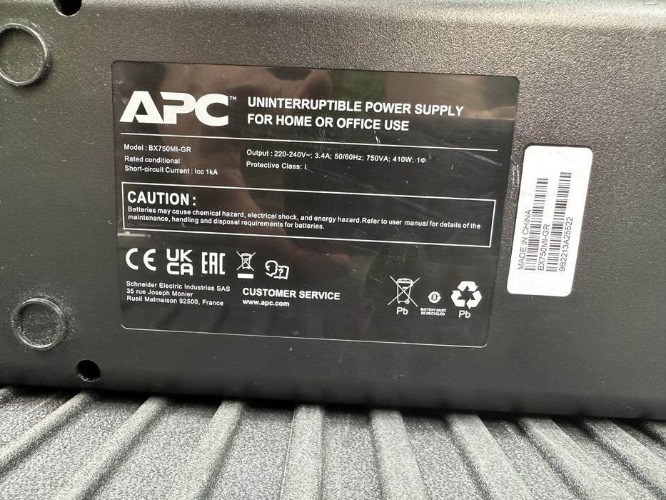 APC BACK-UPS bx750mi-gr