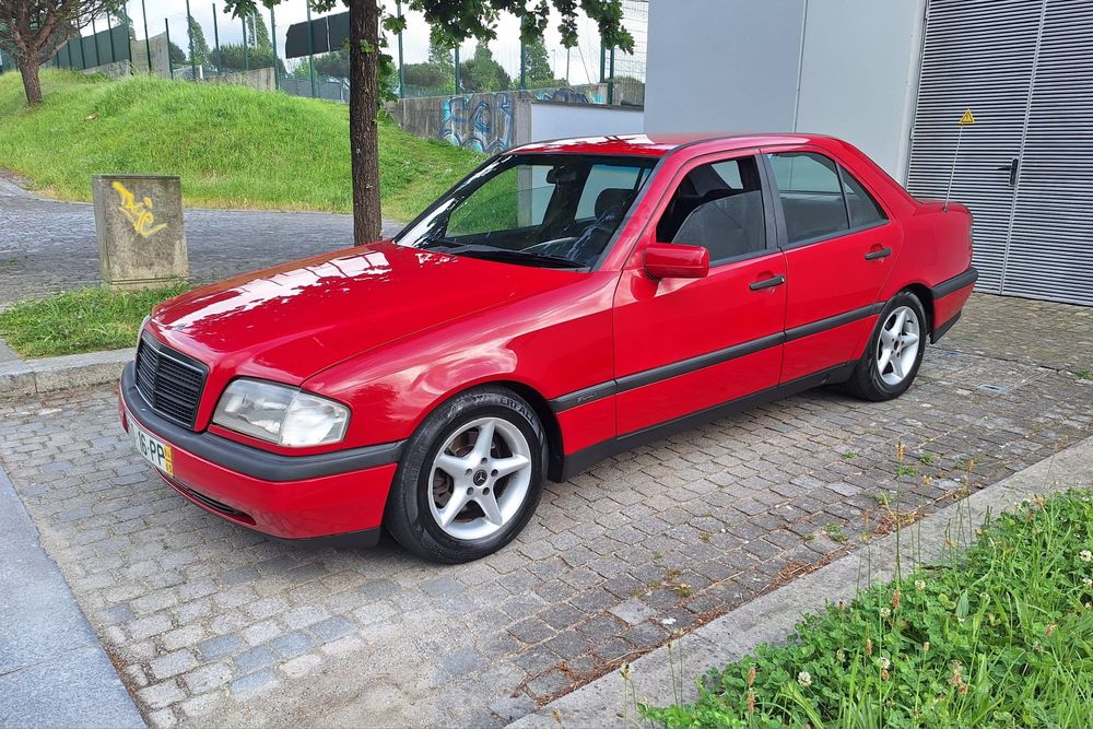 Mercedes c220D 260.000km