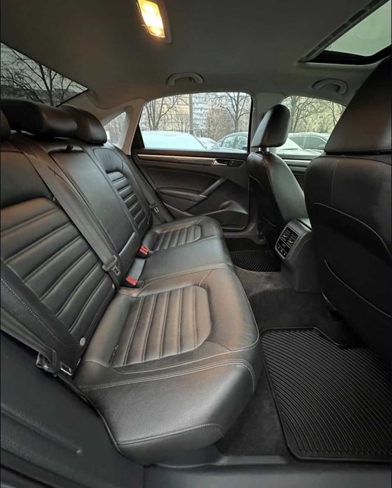 Продам Volkswagen Passat SEL 2016 рік можлива розстрочка,кредит!