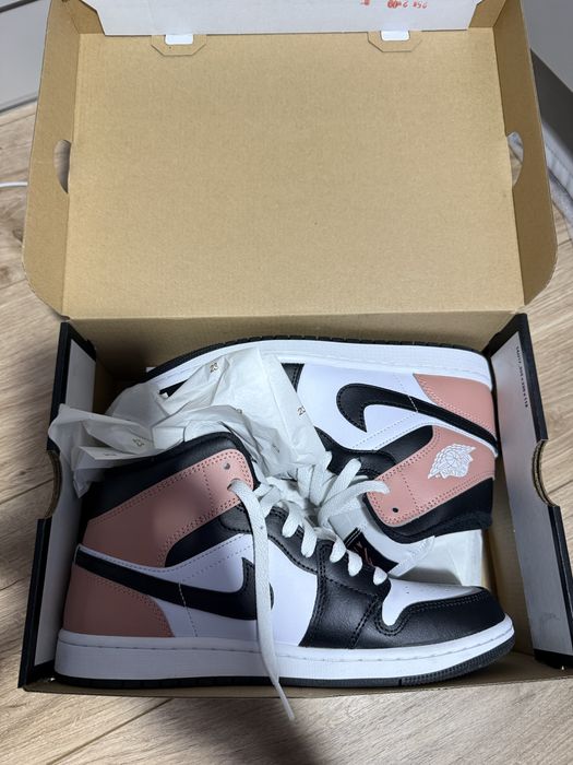 Nike Air Jordan 1 Mid – r. 41 – stan bdb