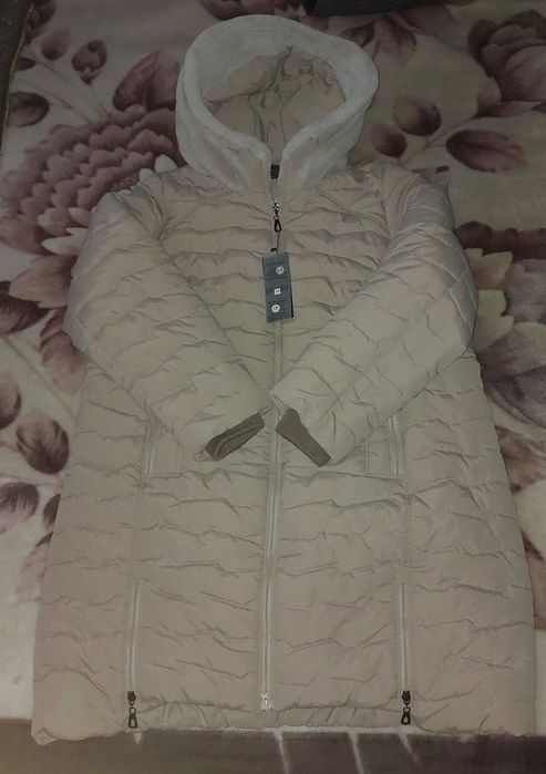 Пальто женское теплое  (новое с этикеткой) . Размер 58