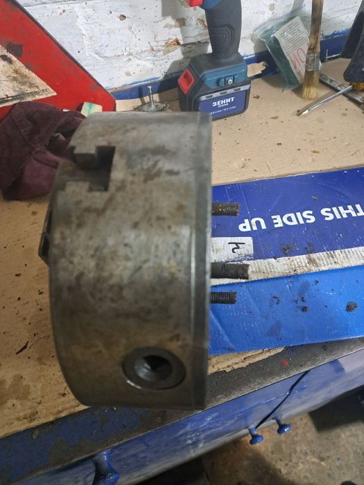 Токарный патрон 200 мм