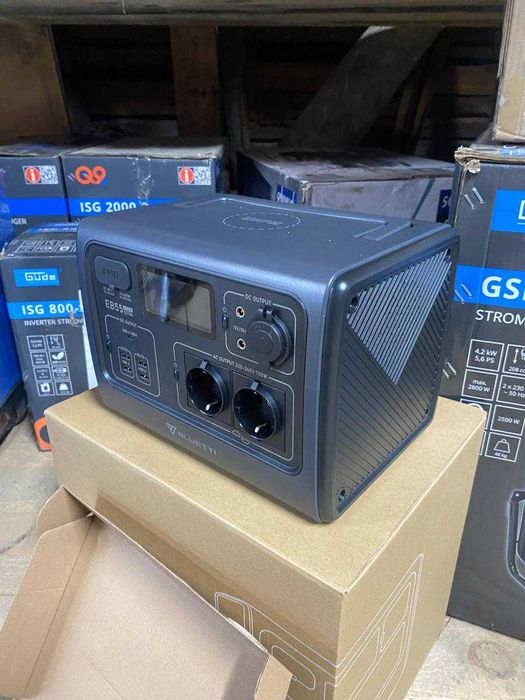 Портативна зарядна станція Bluetti EB55 700W 537Wh