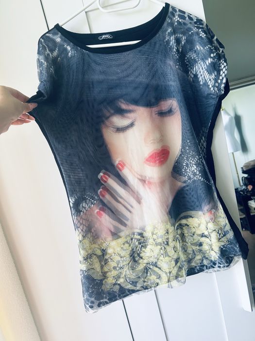 T-shirt z twarzą kobiety 3D