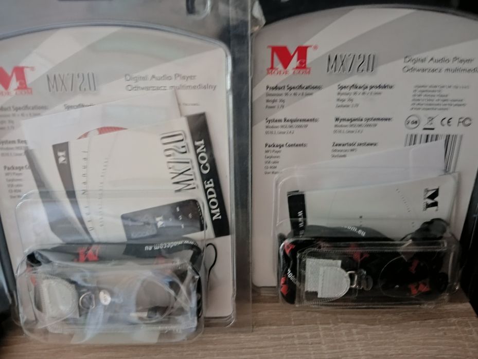 Odtwarzacz MP3 2 opakowania