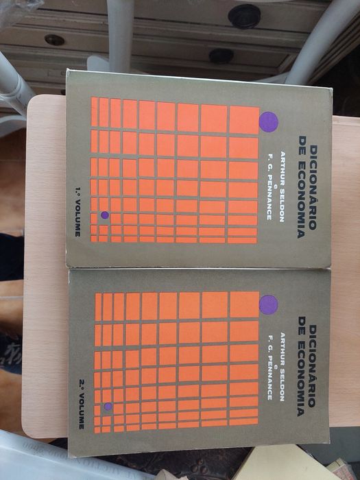 Livros dicionario economia Arthur seldon pennance