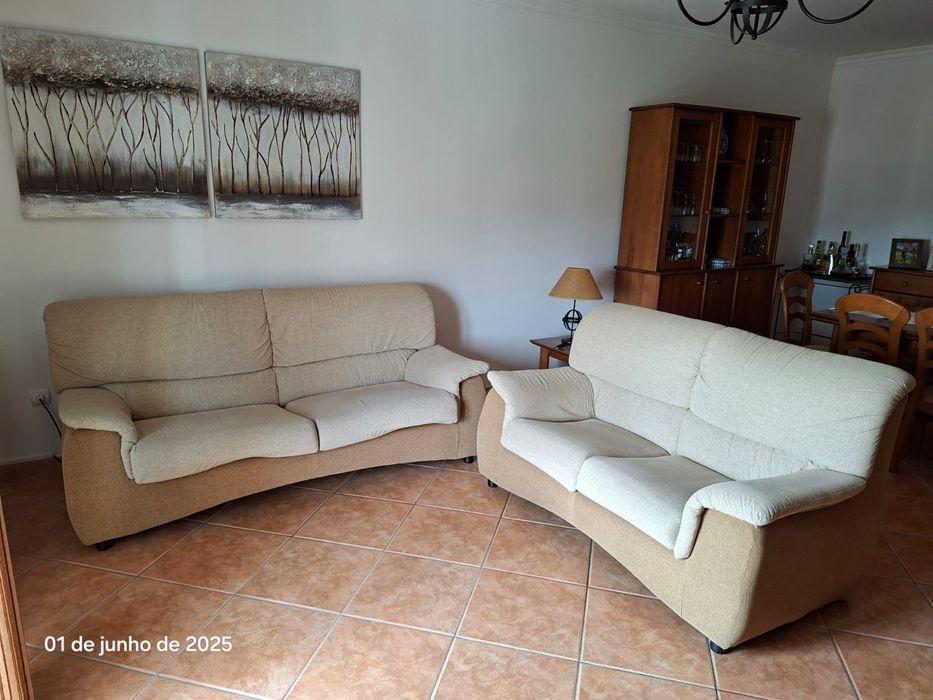 Sofá de 2 lugares (venda de dois)