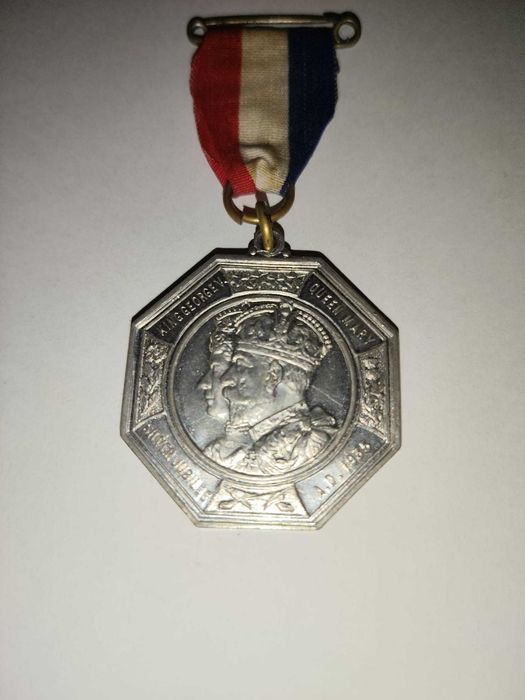 Medalha do Jubileu de Prata 1935 (George V & Queen Mary)- Inglaterra