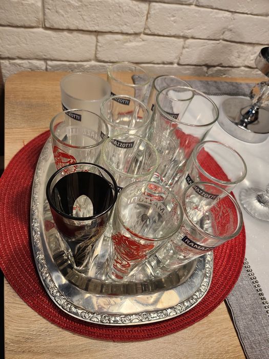 Duży zestaw kolekcjonerski Aperitif Ramazzotti plus taca gratis Tanio