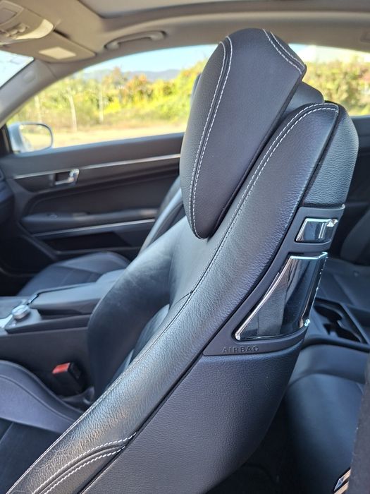 Mercedes-Benz E250 CDI BlueEFFICIENCY Coupé - Teto Panorâmico - 180.000 km