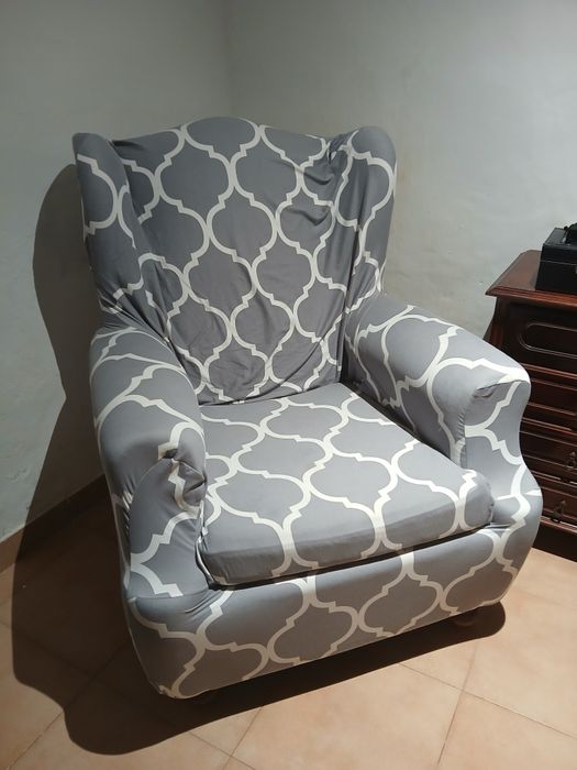 Vendo 2 cadeirões junto ou separado