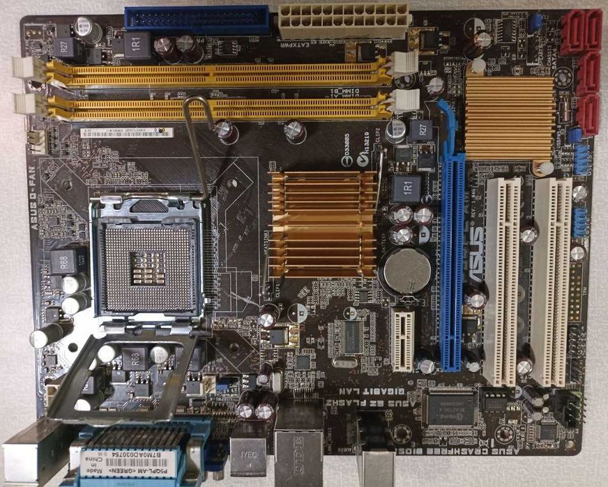 Материнские платы Intel g31, g41, VGA, GbE DDR2 DDR3 под Quad, Xeon