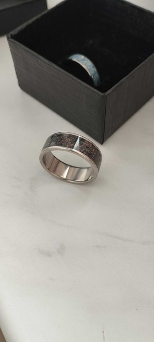 obrączki tytanowe