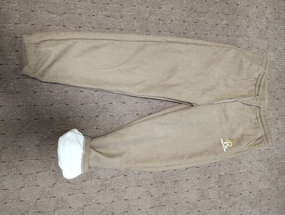 Продам  джогери на хутрі.