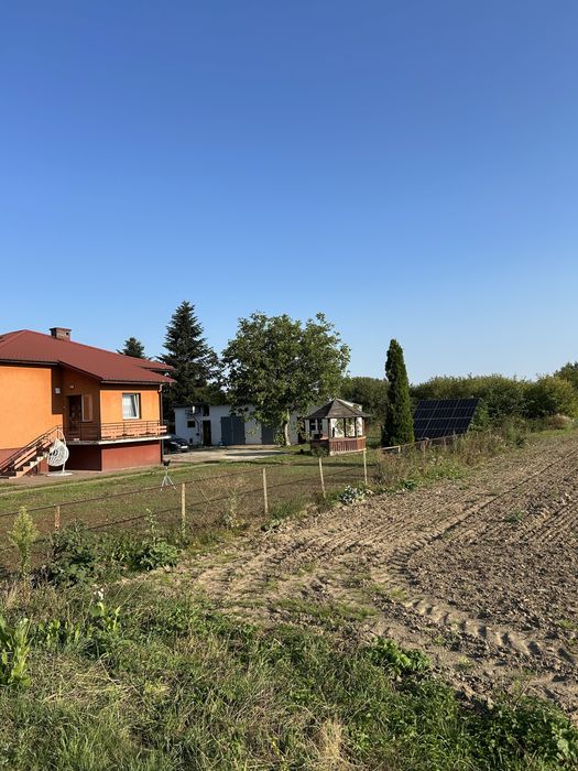 Dom z działką 6400m/kw