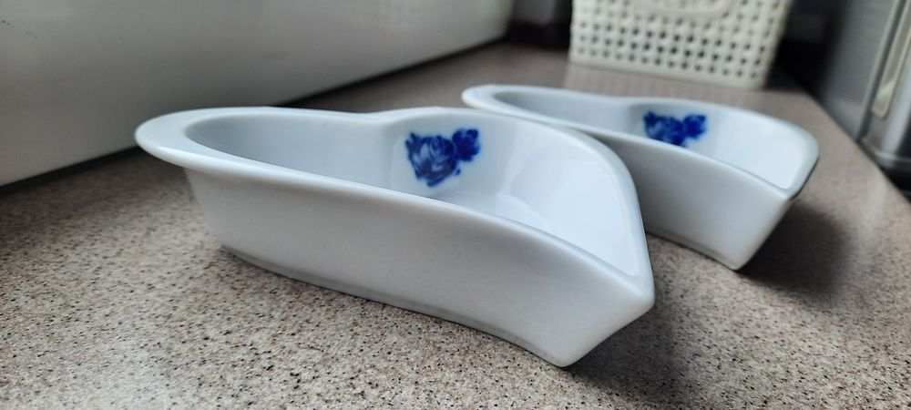 2 miseczki w kształcie serca