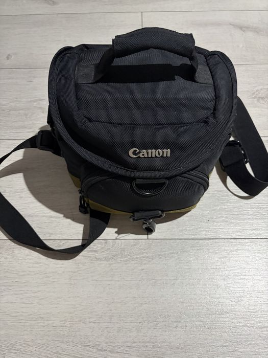 Canon EOS  1300D