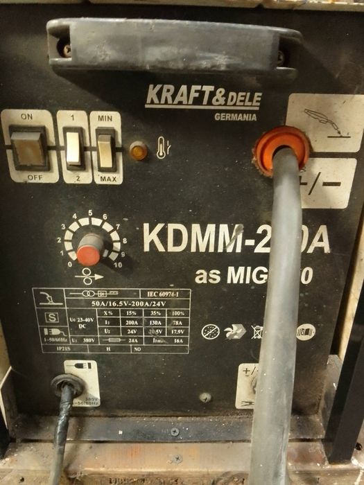 Mobilna spawarka migomat 200A