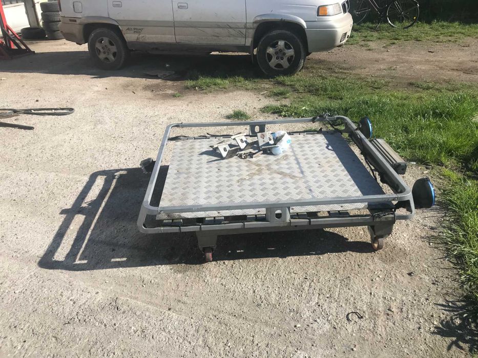 bagażnik wyprawowy 4x4  platforma do terenówki off road ledy