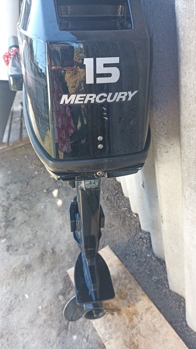 Продам лодку змотором