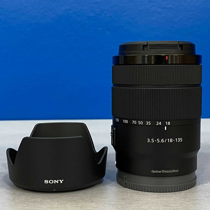 Sony E 18-135mm f/3.5-5.6 OSS | NOVA | 3 ANOS DE GARANTIA