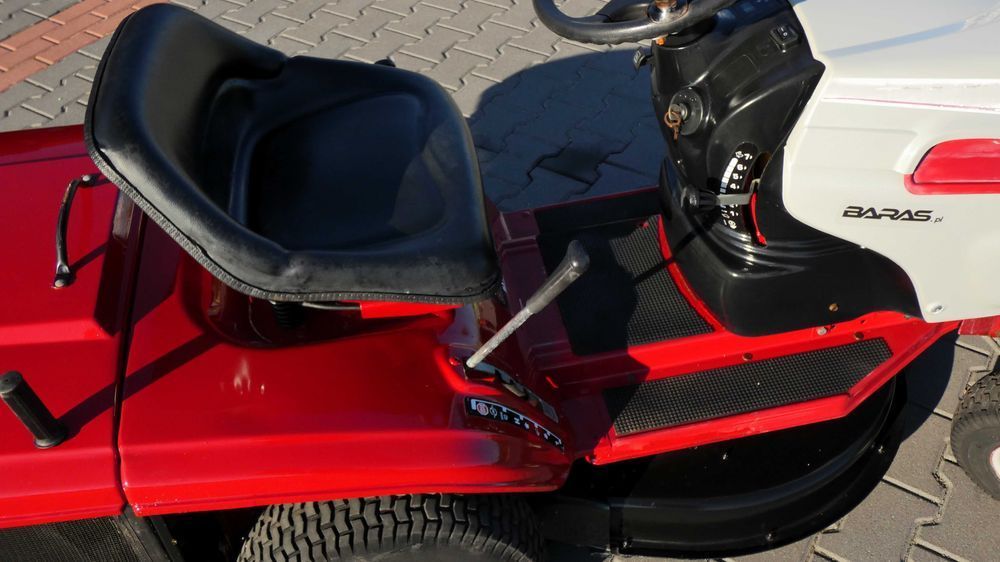 Traktorek kosiarka Gutbrod SLX 76 R Briggs&Stratton (040902.5) - Baras