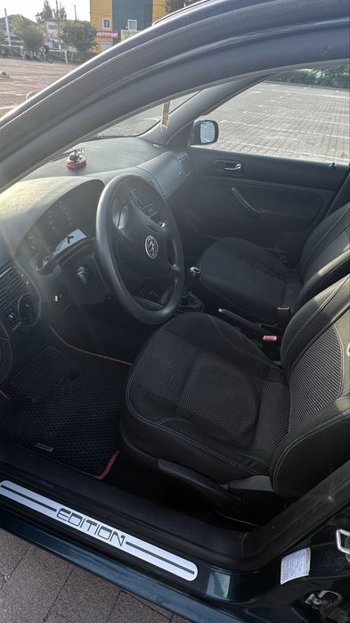 Продам volkswagen golf 4