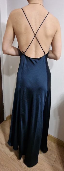 Olśniewająca sukienka NOWA