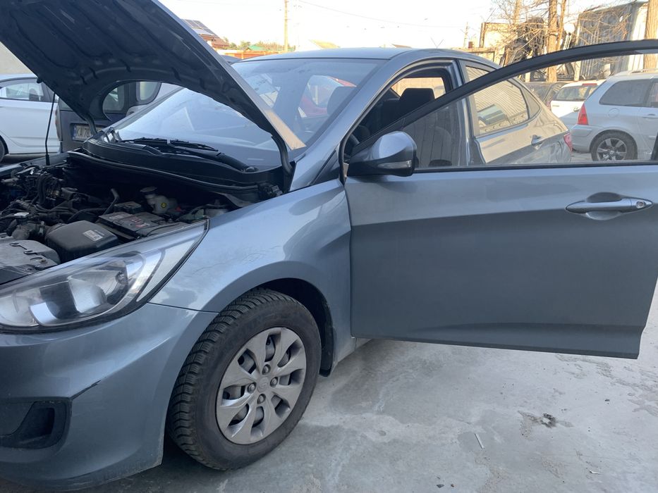 Продам хундай акцент 2019 1.4 газ