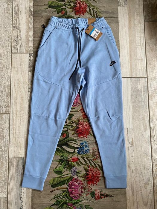 Штаны Nike tech fleece