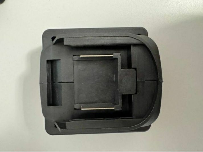 Інвертор 220 В для макіта акумулятора 120W аккумулятор makita 21 V