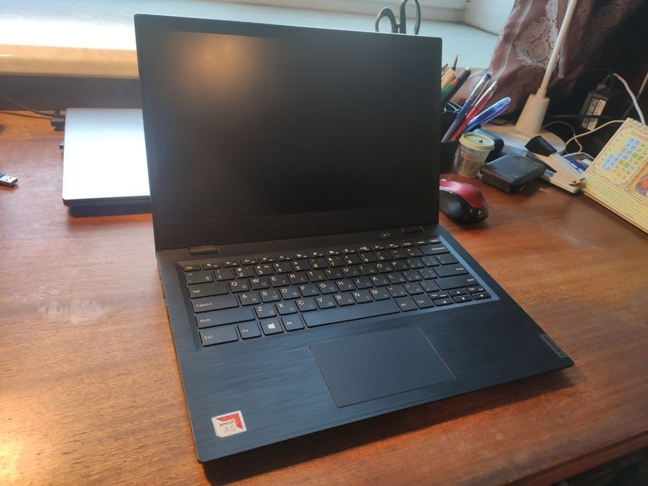 Ноутбук Lenovo w14