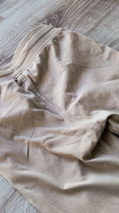 Joggersy z dżerseju H&M 128 cm.