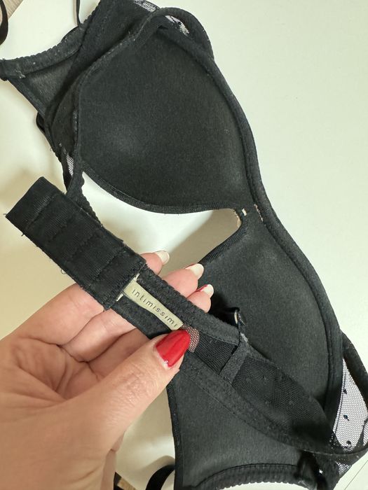 Лифчики, бюсты Intimissimi