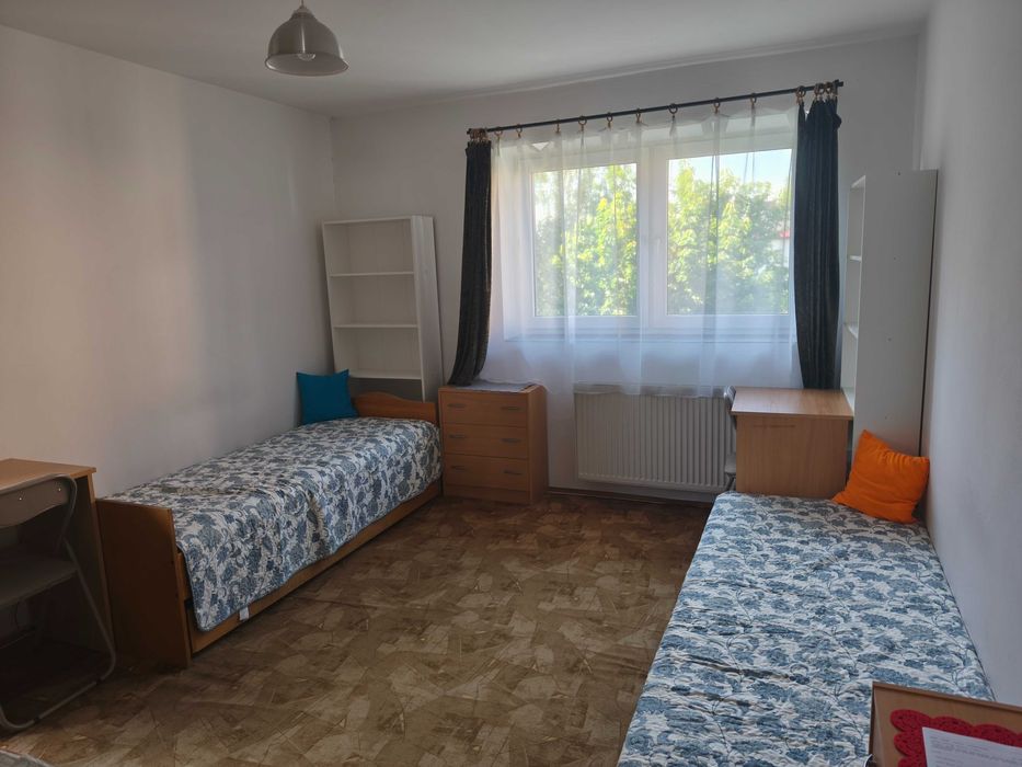 1 miejsce w pokoju 2 osobowym dla studentki  600zł od osoby